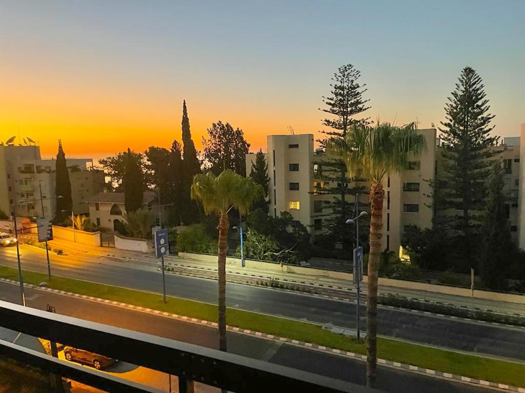 Samson Sea Breeze, 3Bed Sleeps 6, Free Wifi Apartment Limassol Exterior photo